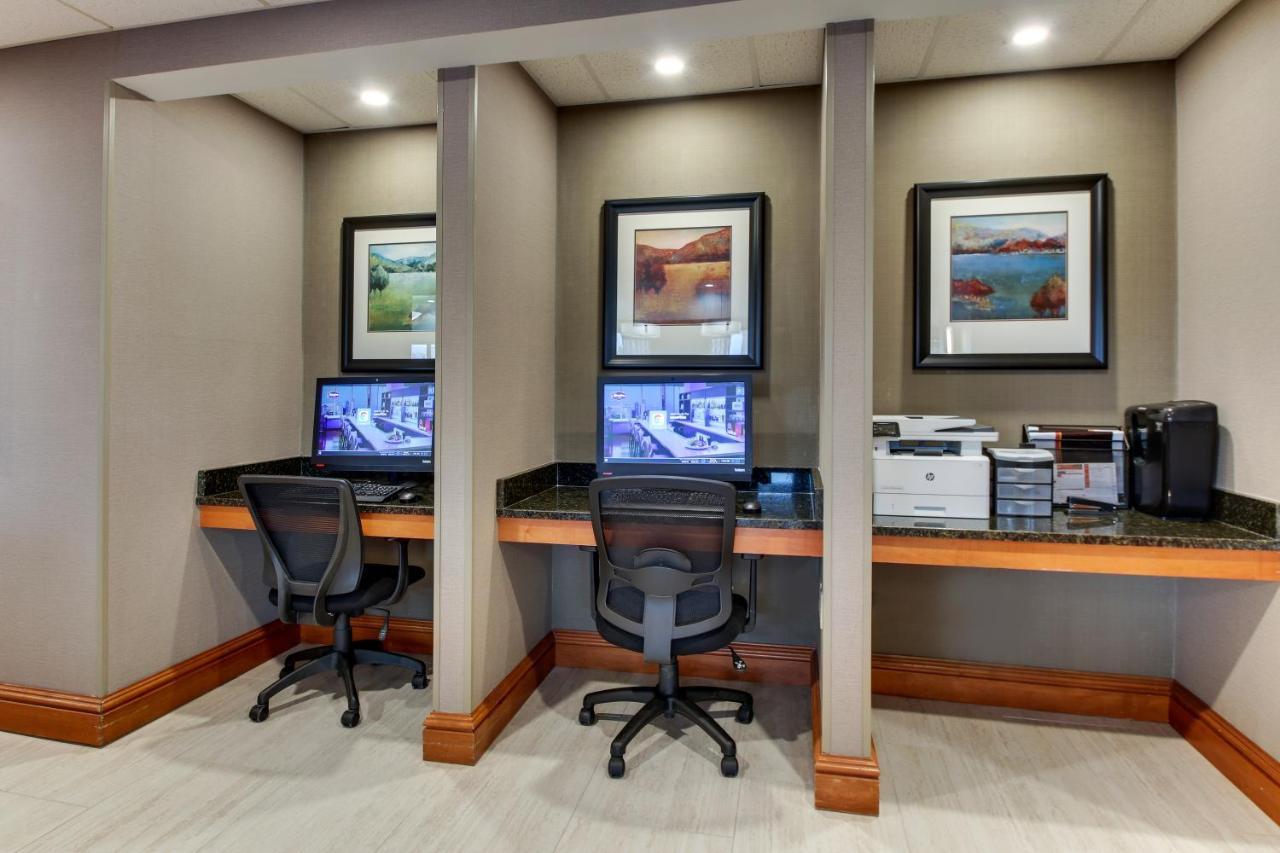 Hampton Indianapolis/carmel Hotel 3*