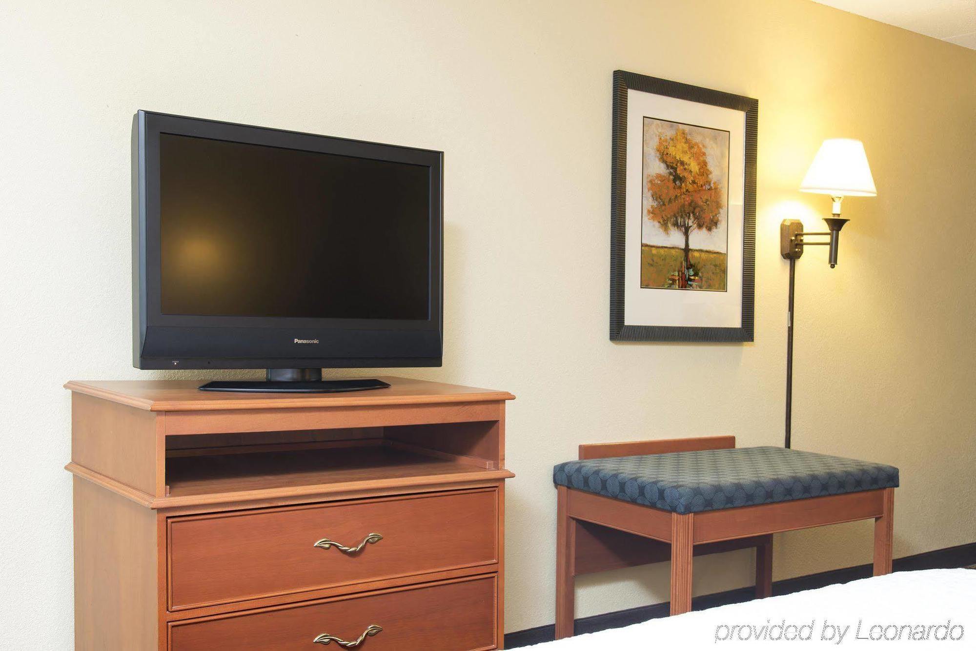Hotel Hampton Indianapolis/carmel 3*